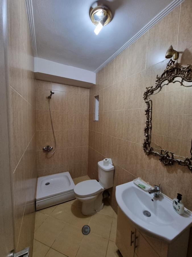 City Center Apartment 1 Саранда Екстер'єр фото