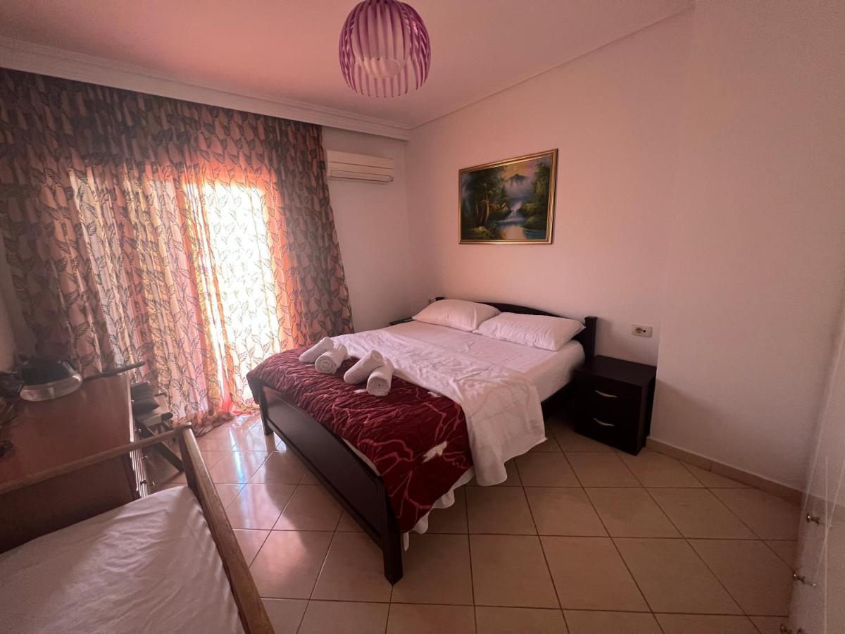 City Center Apartment 1 Саранда Екстер'єр фото