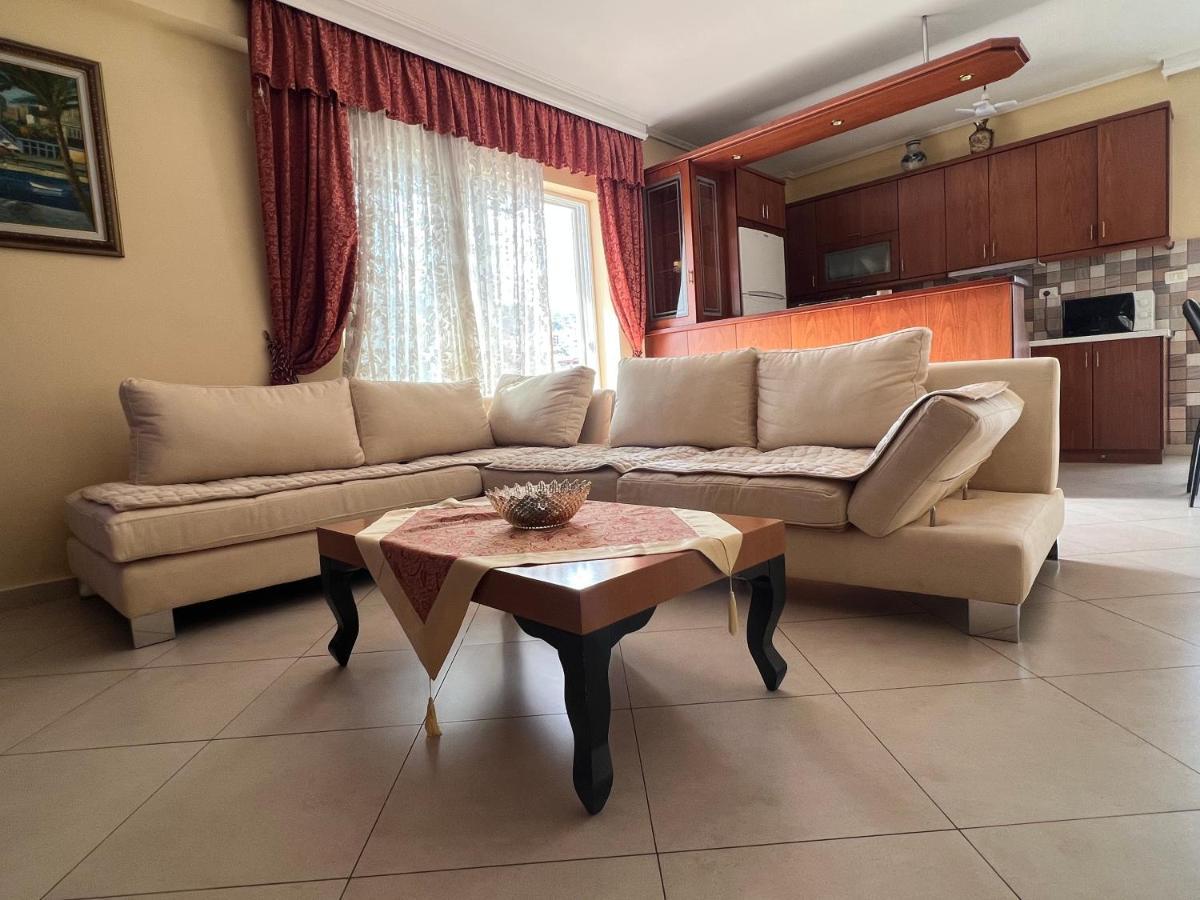 City Center Apartment 1 Саранда Екстер'єр фото
